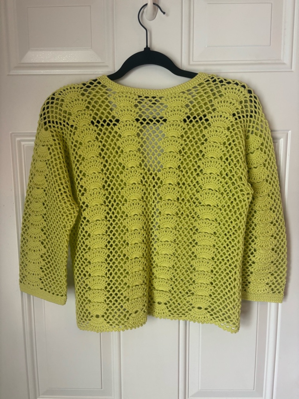 Lime Crochet V-Neck Single-Button Cardigan - Picture 4 of 4